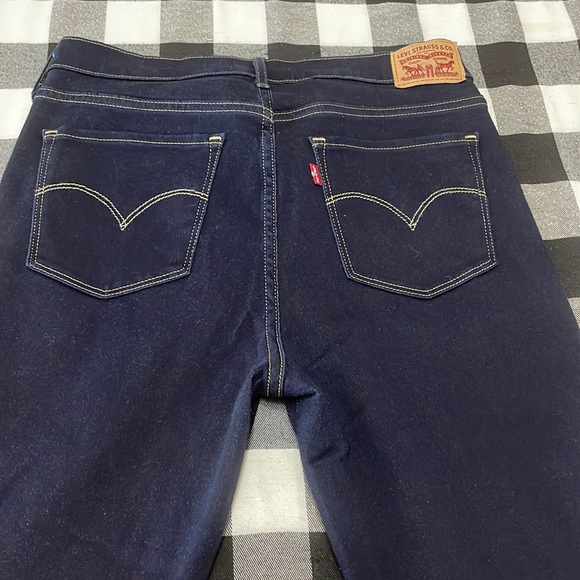 EXC! Levi's 720 High Rise Super Skinny Jeans Women's 31 x 29 Dark Indigo Soft - Picture 2 of 10